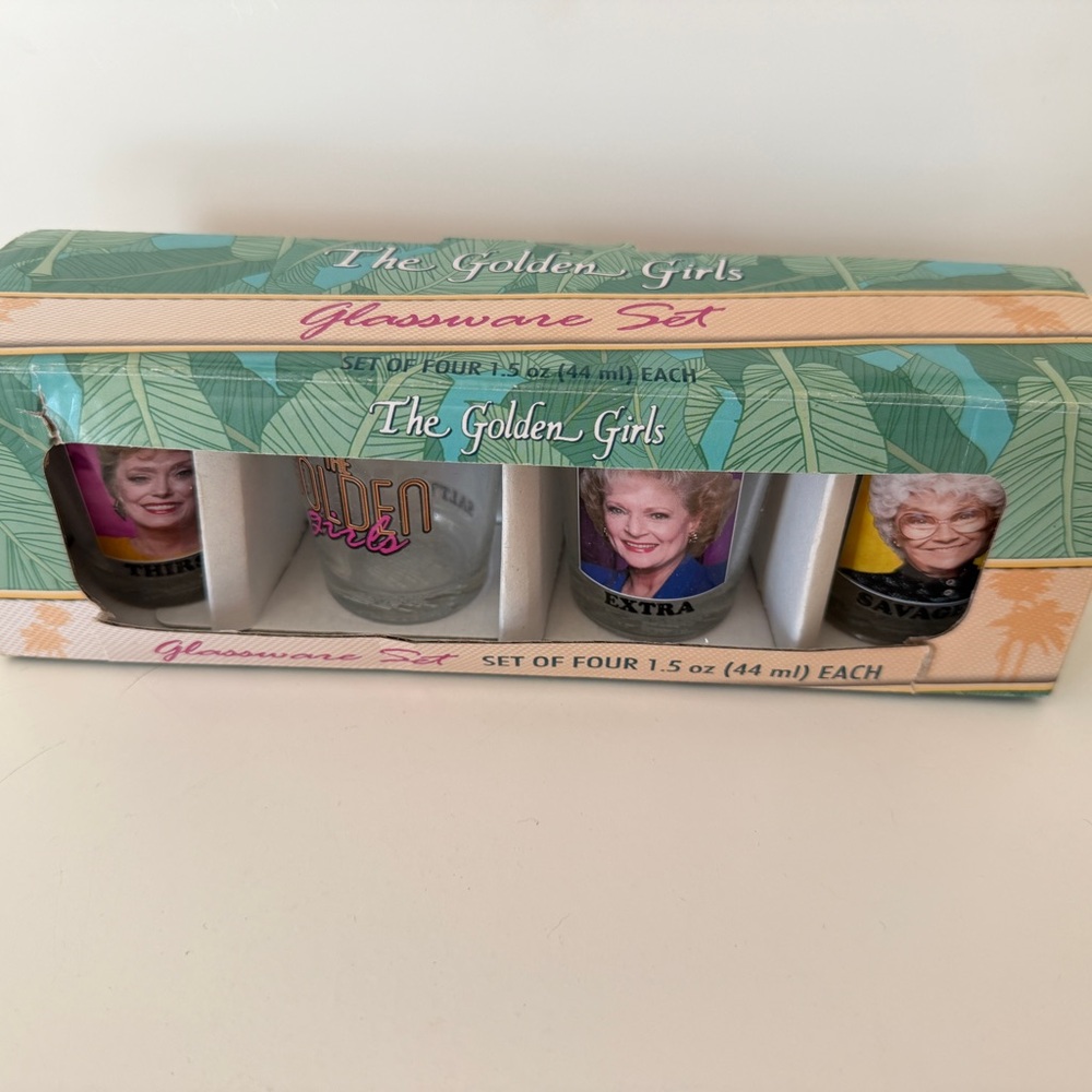 Golden Girls Shot Glass Set - Picture 3 of 4